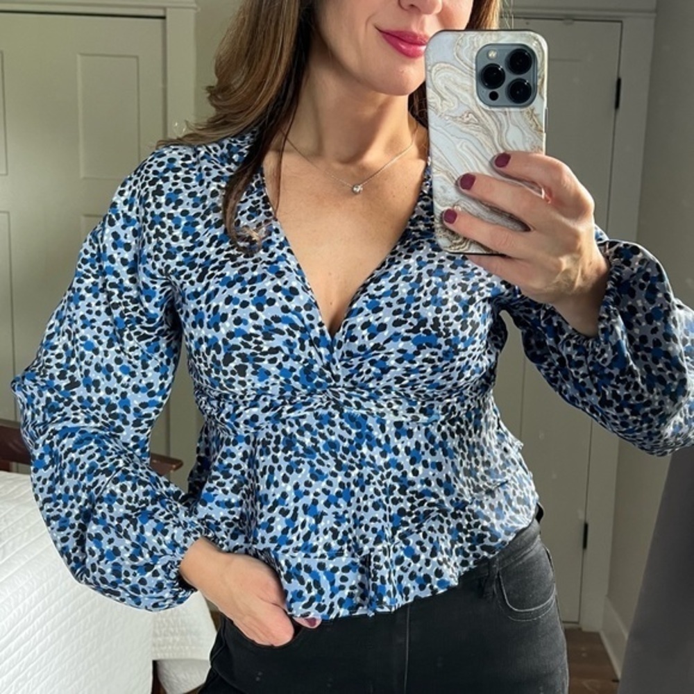 Express Leopard Print Twist Front Tiered Ruffle Peplum Top, Blue, Size XS